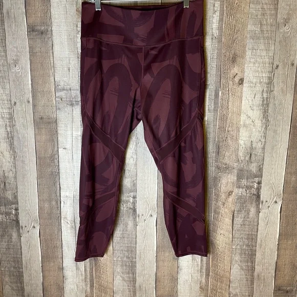 Athleta Tenacity 7/8 Tight in Powerlift - Picture 6 of 11